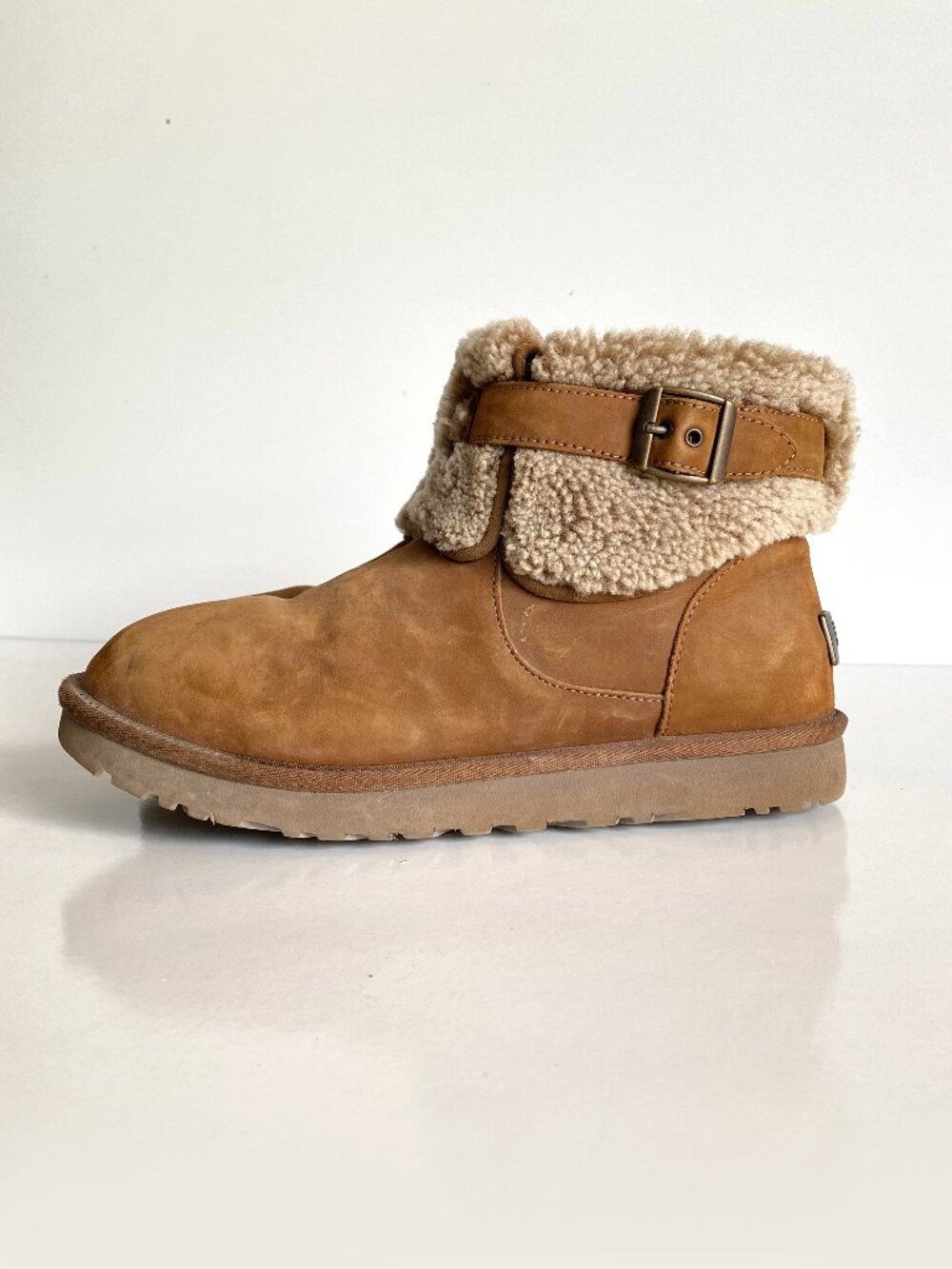 UGG Jocelin Espresso Sheepskin Cuff Shearing Boots Women’s EU 39 US 8